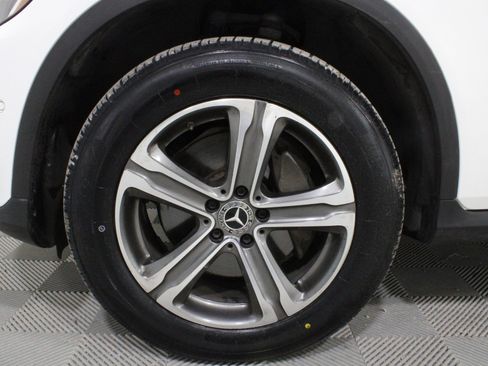 Used 2018 Mercedes-Benz GLC 300 image 33