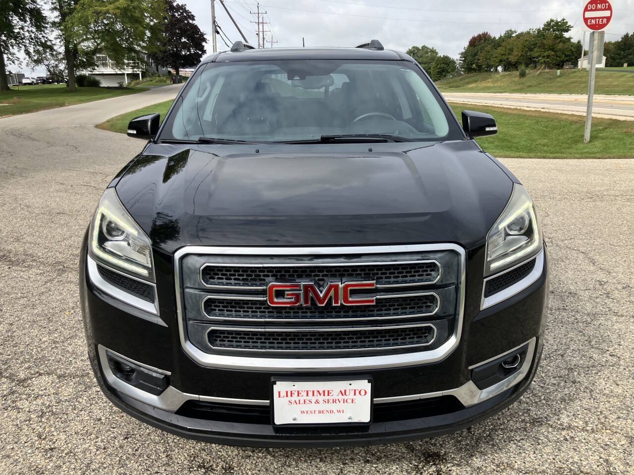 Used 2017 GMC Acadia Limited SLT AWD/4WD image 8