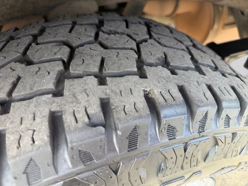 Used 2019 Chevrolet Silverado 2500 W/T w/ WT Convenience Package image 40