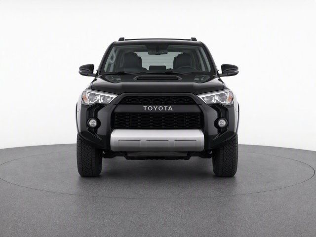 Certified 2019 Toyota 4Runner TRD Off-Road Premium AWD/4WD image 4