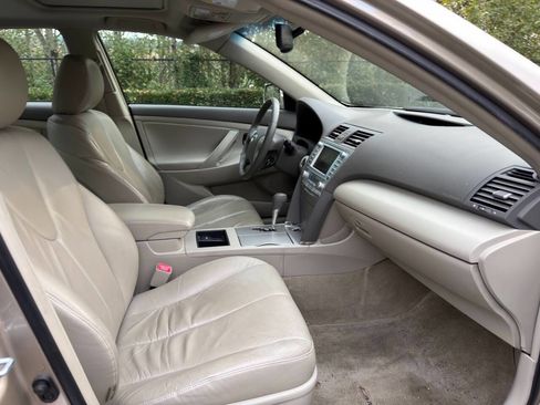 Used 2009 Toyota Camry Hybrid image 14