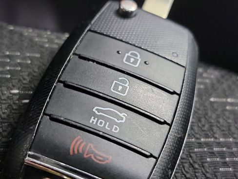 Used 2020 Kia Rio S image 31