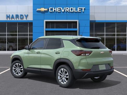 New 2026 Chevrolet TrailBlazer LS w/ LS Convenience Package FWD image 3