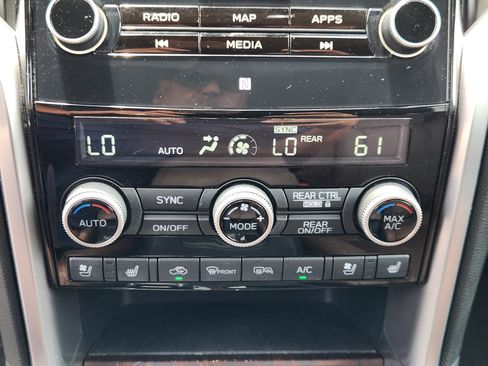 Used 2020 Subaru Ascent Touring w/ Popular Package #2A AWD/4WD image 23