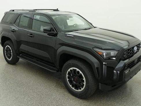 New 2026 Toyota 4Runner TRD Off-Road Premium AWD/4WD image 13