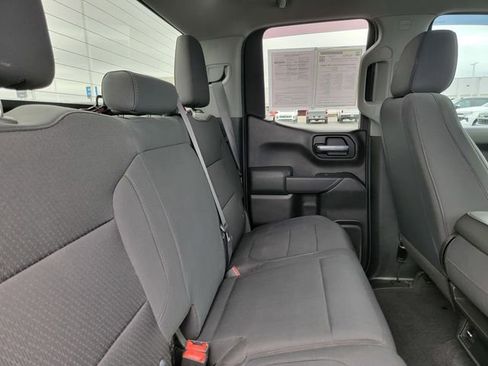 Used 2020 Chevrolet Silverado 1500 Custom w/ Custom Value Package AWD/4WD image 16