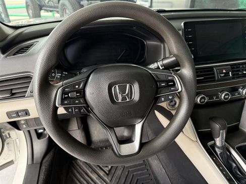 Used 2018 Honda Accord EX image 20