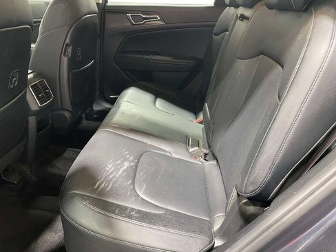 Used 2023 Kia Sportage EX AWD/4WD image 11