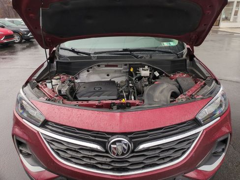 Certified 2022 Buick Encore GX Preferred w/ Cold Weather Comfort Package AWD/4WD image 17