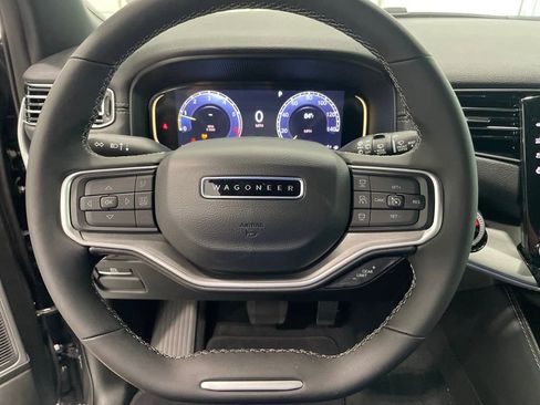 New 2025 Jeep Wagoneer Series II w/ Convenience Group I image 14