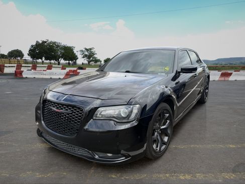 Used 2021 Chrysler 300 S RWD image 5