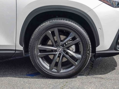 Used 2025 Lexus NX 450h+ AWD w/ Towing Package (2000 Lbs) image 10