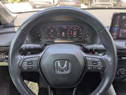 Used 2023 Honda Accord EX-L image 30