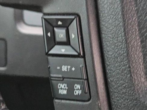 Used 2014 Ford F150 XLT w/ XLT Chrome Package RWD image 21