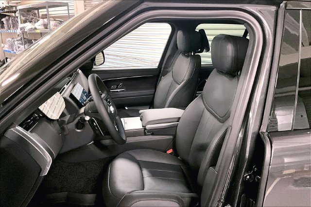New 2026 Land Rover Range Rover SE AWD/4WD image 8