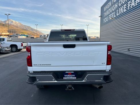 Used 2022 Chevrolet Silverado 2500 LT image 9