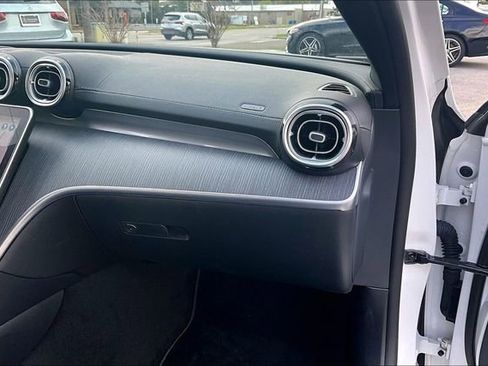 Used 2023 Mercedes-Benz C 300 Sedan image 23