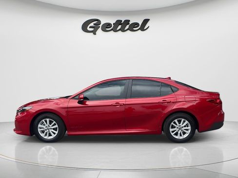 Used 2026 Toyota Camry LE FWD image 8
