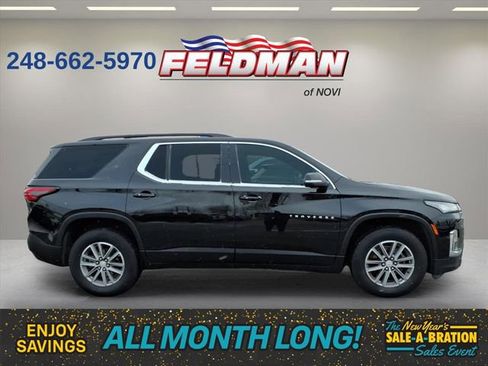 Used 2023 Chevrolet Traverse LT image 7