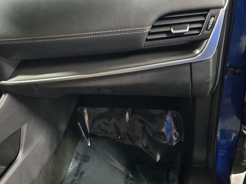 Used 2023 Nissan Rogue SV image 41