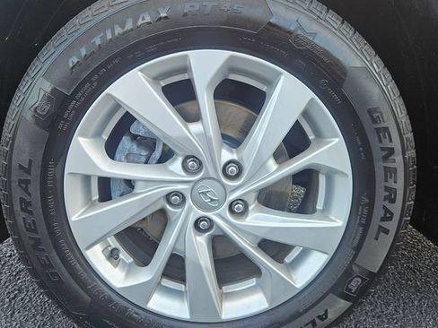 Used 2019 Hyundai Tucson Value AWD/4WD image 35