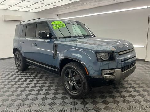 Used 2023 Land Rover Defender 110 X-Dynamic SE AWD/4WD image 3
