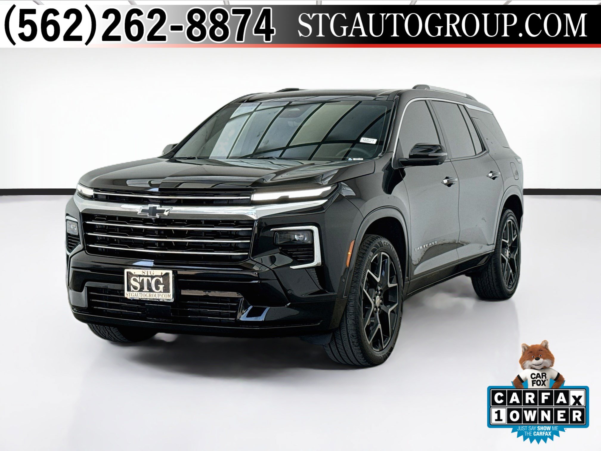 Used 2025 Chevrolet Traverse High Country FWD image 1