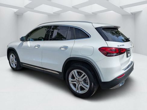 Used 2021 Mercedes-Benz GLA 250 4MATIC image 5