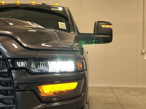New 2026 RAM 2500 Tradesman image 10