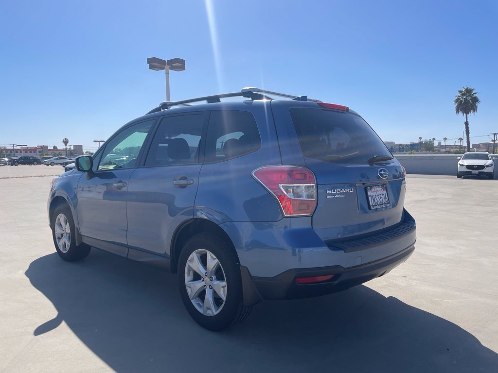 Used 2016 Subaru Forester 2.5i w/ Alloy Wheel Package AWD/4WD image 4