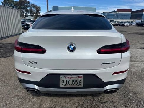 Used 2022 BMW X4 xDrive30i AWD/4WD image 6