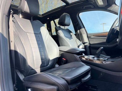 Used 2018 BMW X3 xDrive30i image 23