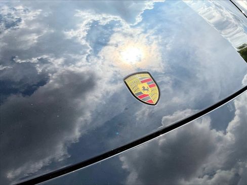 Used 2020 Porsche Panamera image 36