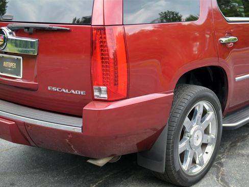 Used 2010 Cadillac Escalade Luxury AWD/4WD image 66