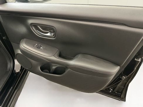 Used 2024 Honda HR-V Sport image 32