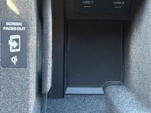 Certified 2025 Porsche Macan image 23