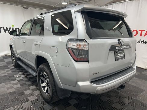 Used 2024 Toyota 4Runner TRD Off-Road image 4