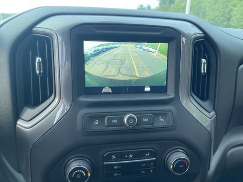 Used 2019 Chevrolet Silverado 1500 Custom Trail Boss w/ Custom Convenience Package AWD/4WD image 14