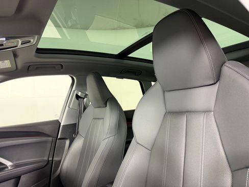 Certified 2025 Audi Q5 Premium w/ Premium Plus AWD/4WD image 16