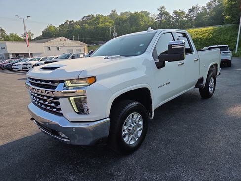 Used 2022 Chevrolet Silverado 2500 LTZ w/ Safety Package AWD/4WD image 7