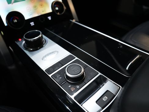 Used 2022 Land Rover Range Rover P525 Westminster Edition image 45
