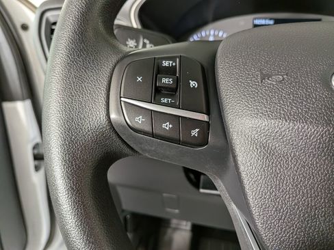 Used 2022 Ford Escape SE image 19