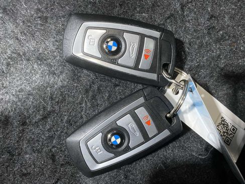 Used 2016 BMW 328i xDrive Sedan AWD/4WD image 20