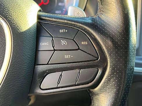 Used 2020 Dodge Charger Scat Pack image 27