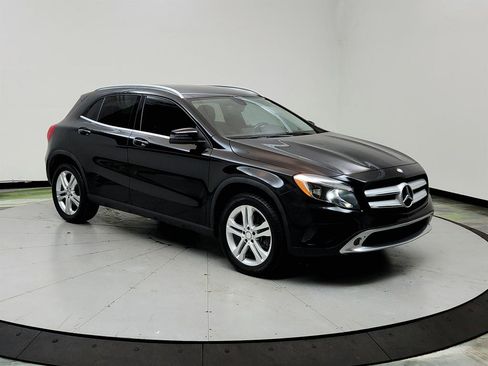 Used 2015 Mercedes-Benz GLA 250 image 3