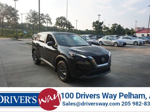 Used 2023 Nissan Rogue S AWD/4WD image 1