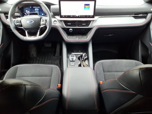 Used 2025 Ford Explorer ST AWD/4WD image 17