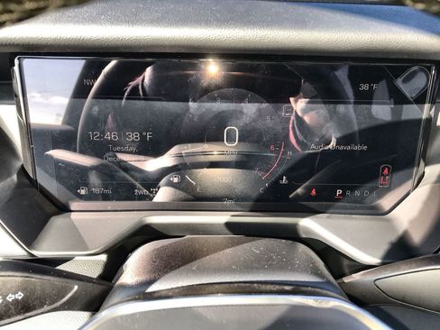 New 2026 GMC Acadia Elevation image 15