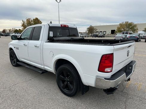 Used 2018 RAM 1500 SLT image 5