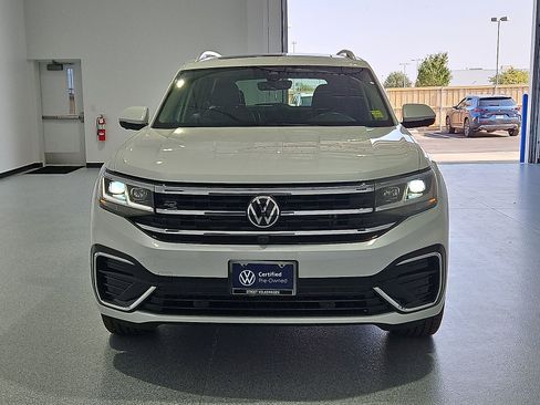 Certified 2023 Volkswagen Atlas SEL Premium AWD/4WD image 3